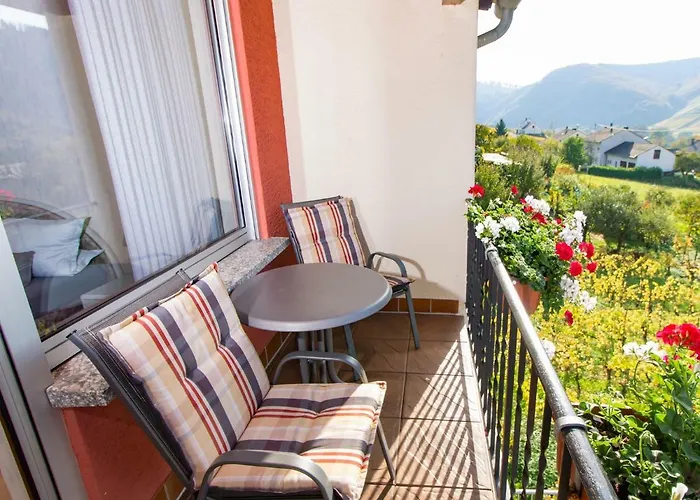 Sandra Mueller 아파트 Burg (Bernkastel-Wittlich)